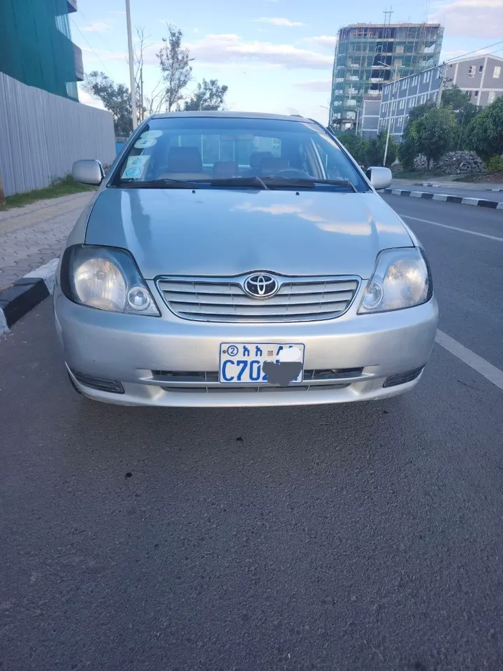 Toyota Corolla 2003 Automatic – photo 3