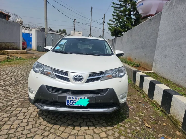 Toyota RAV4 2015 Automatic – photo 4