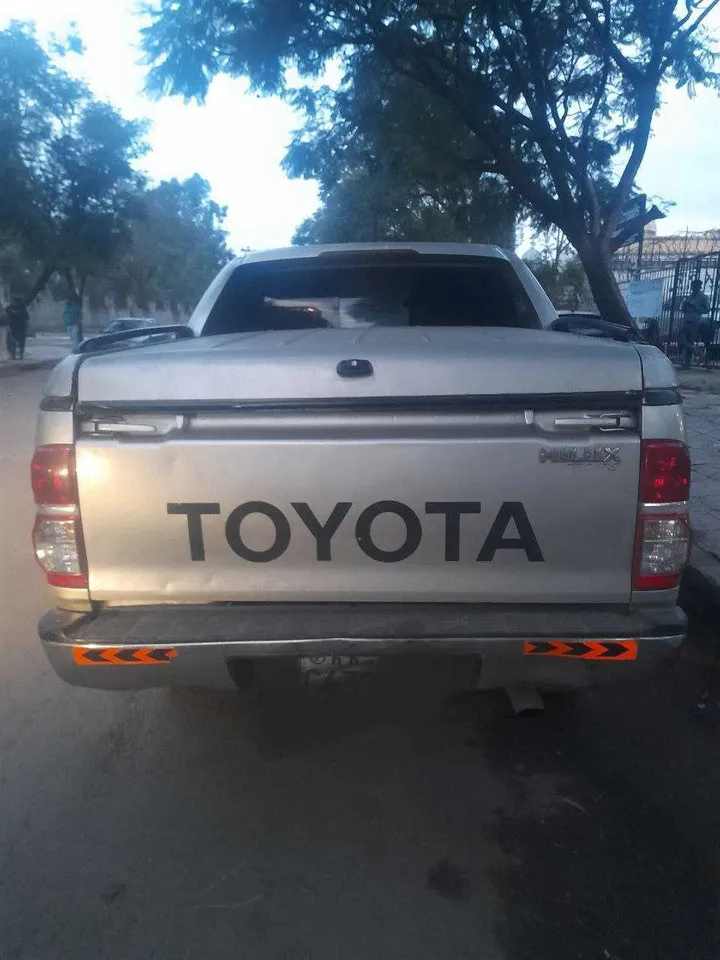 Toyota Hilux Double Cab 2012 – photo 6