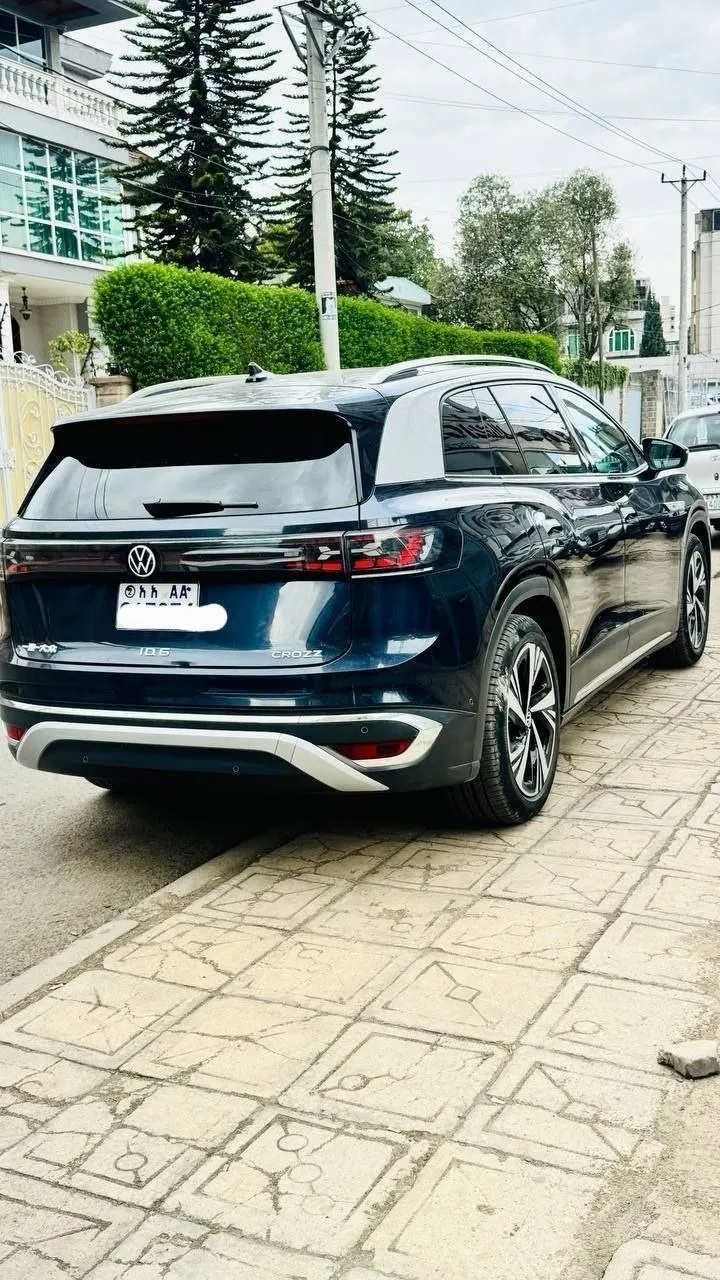 Volkswagen ID.6 Crozz Pro EV 2022 – photo 6