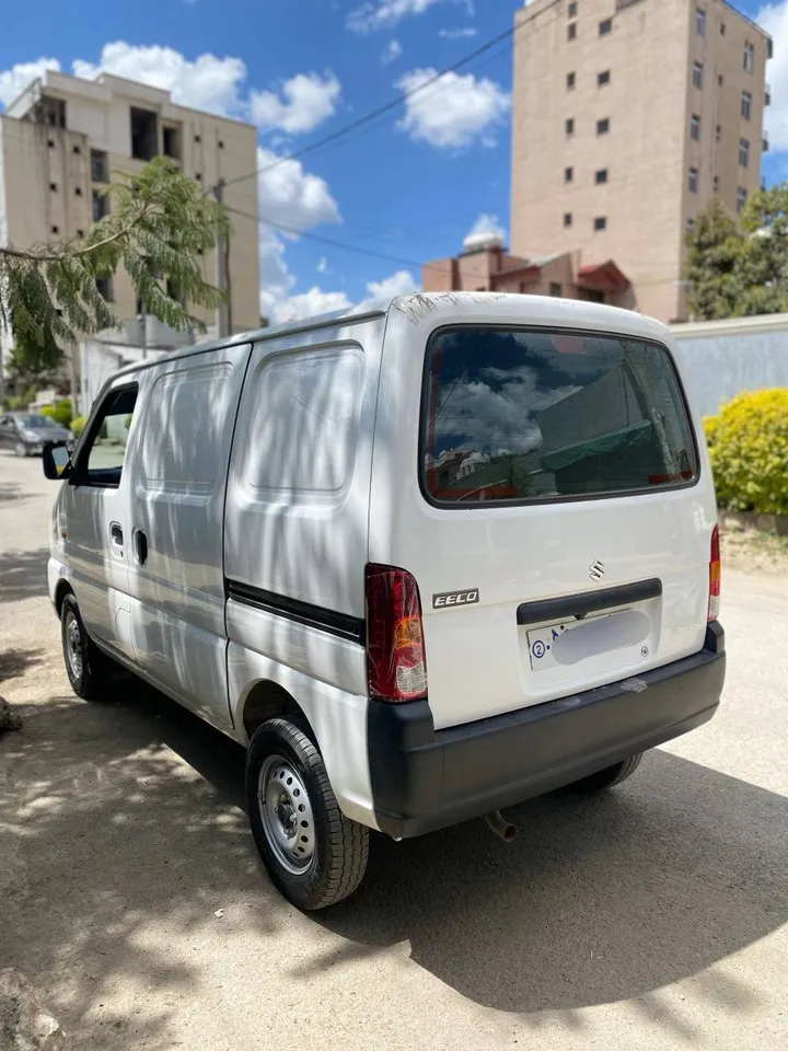 EECO 2025 Panel Van – photo 3