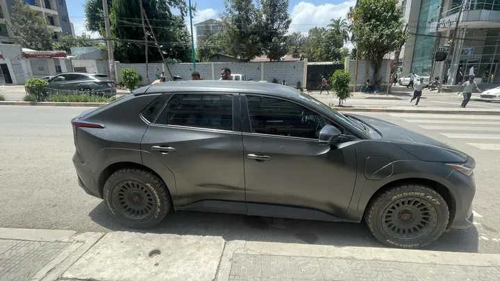 Toyota bZ4X 2023 Electric SUV – photo 4