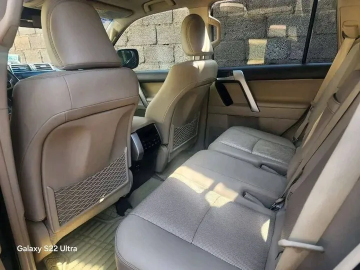 Toyota Landcruiser Prado 2018 – photo 3