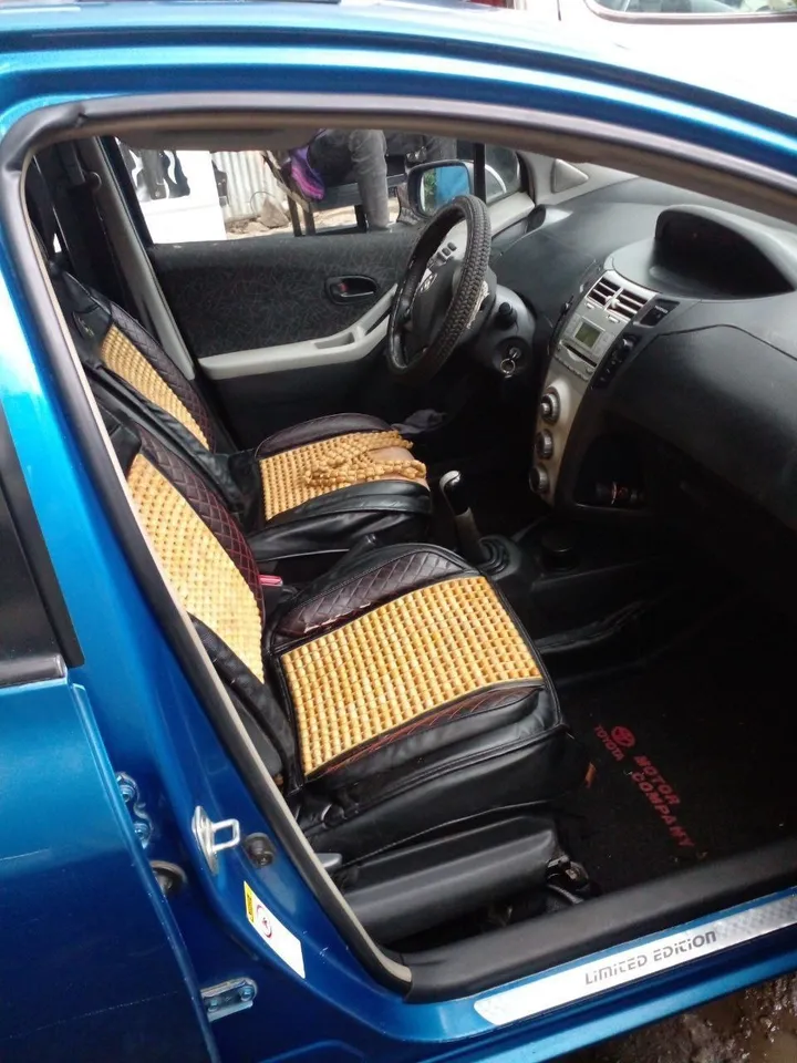 Toyota Yaris Compact 2006 – photo 5