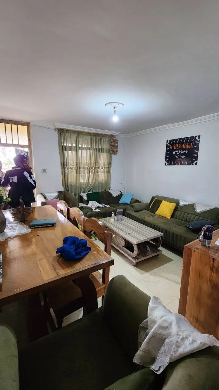 2-Bedroom Condominium in Summit – photo 3