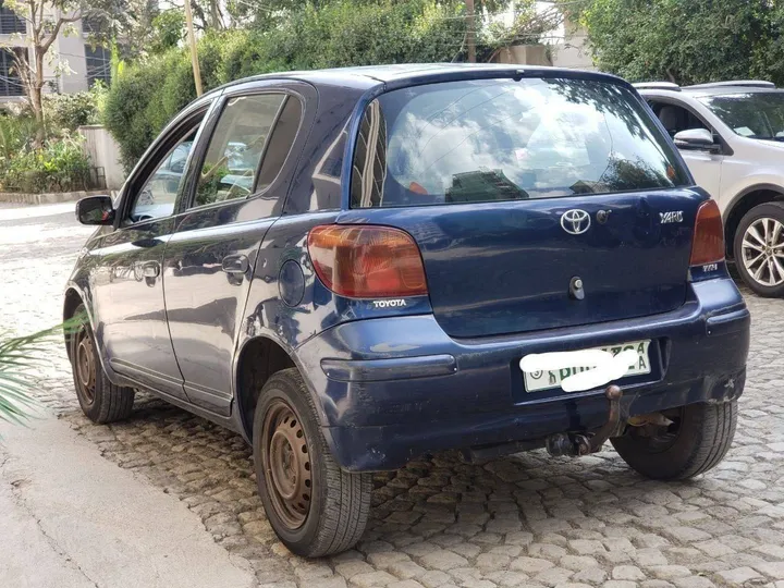 Toyota Yaris 2005 Manual – photo 4