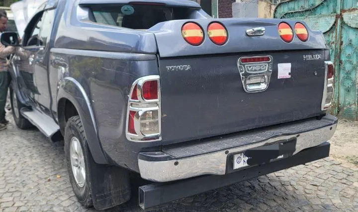 Toyota Hilux King Cab 2012 – photo 4
