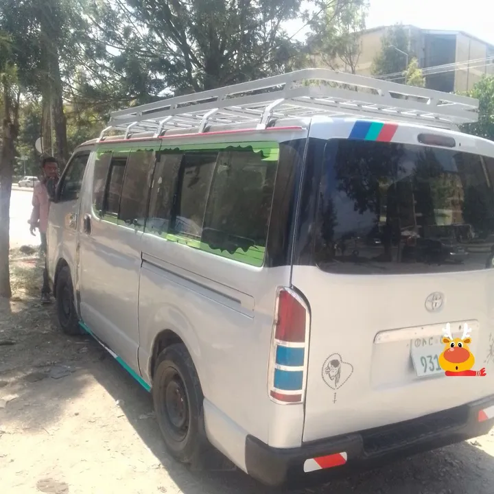 Toyota Hiace Abadula 2007 Manual – photo 3