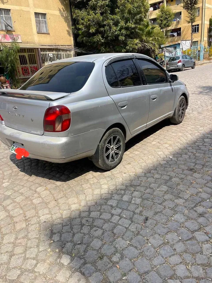 Toyota Platz 2001 Automatic – photo 4