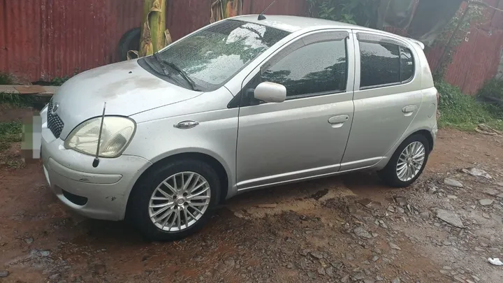Toyota Vitz 2002 1.0L Automatic – photo 9