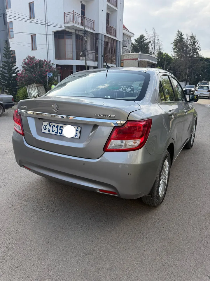 Suzuki Dzire 2022 Automatic – photo 6