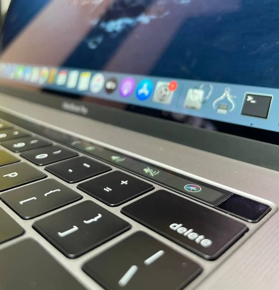Apple MacBook Pro 2019 i9 64GB – photo 3