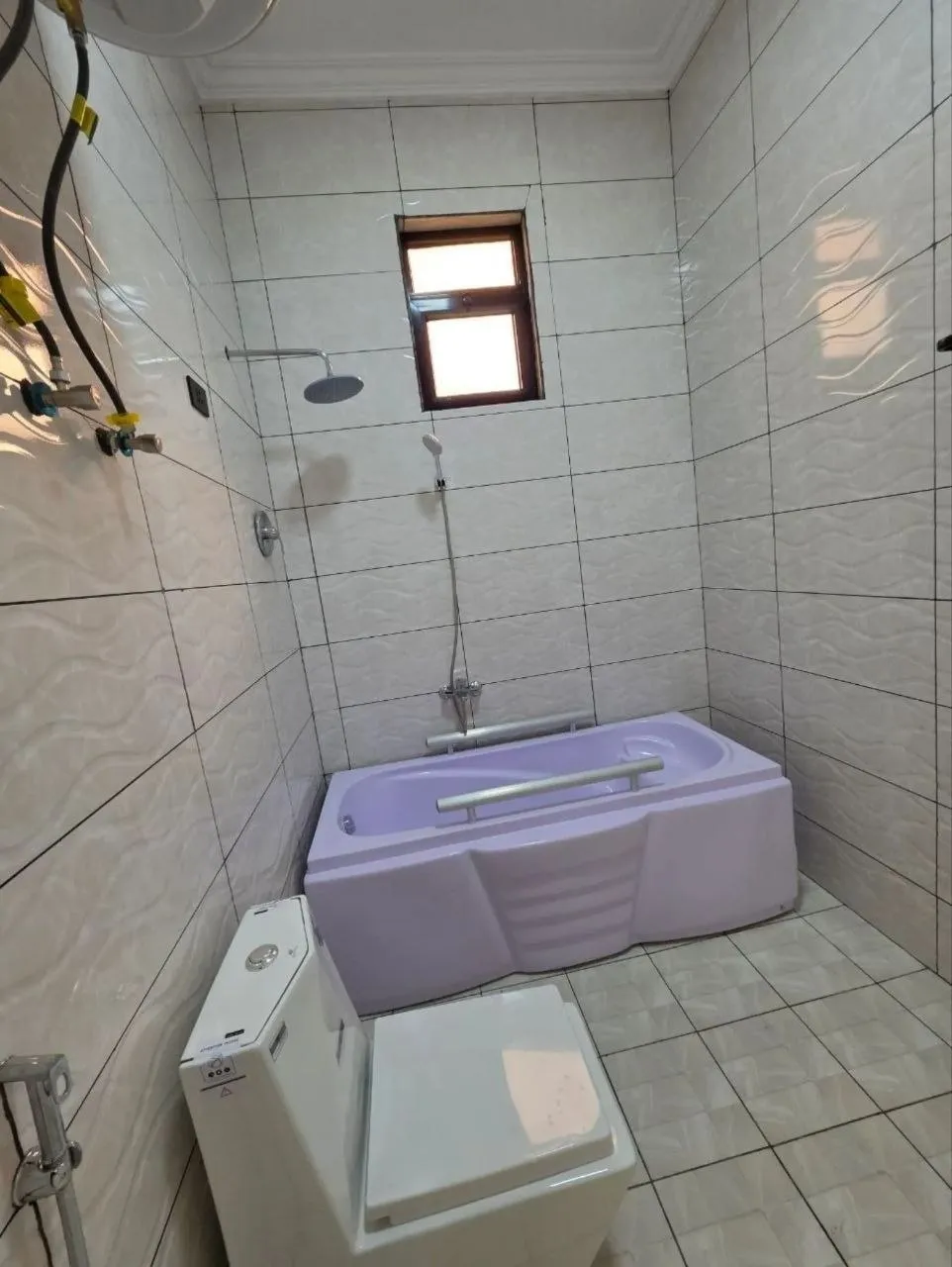 Modern 5 Bedroom Villa Ayat – photo 3