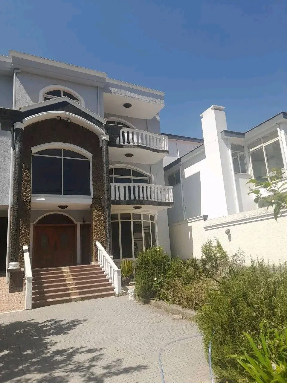 Modern B+G+2 House in CMC – photo 3