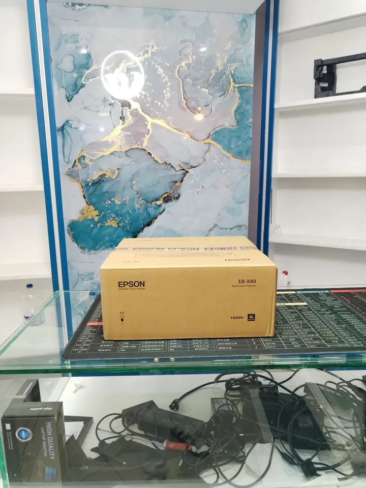 Brand New Epson EB-X49 Projector – photo 4