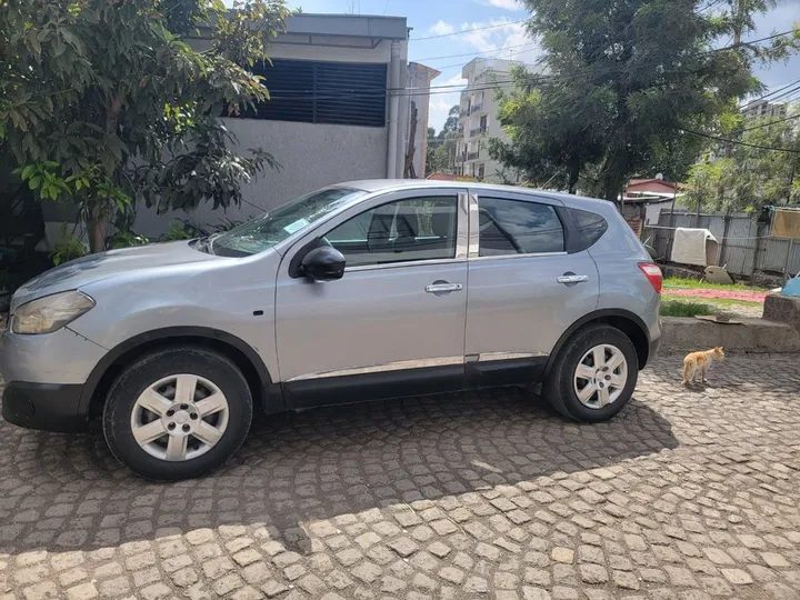 Nissan Qashqai 2012 Automatic – photo 4