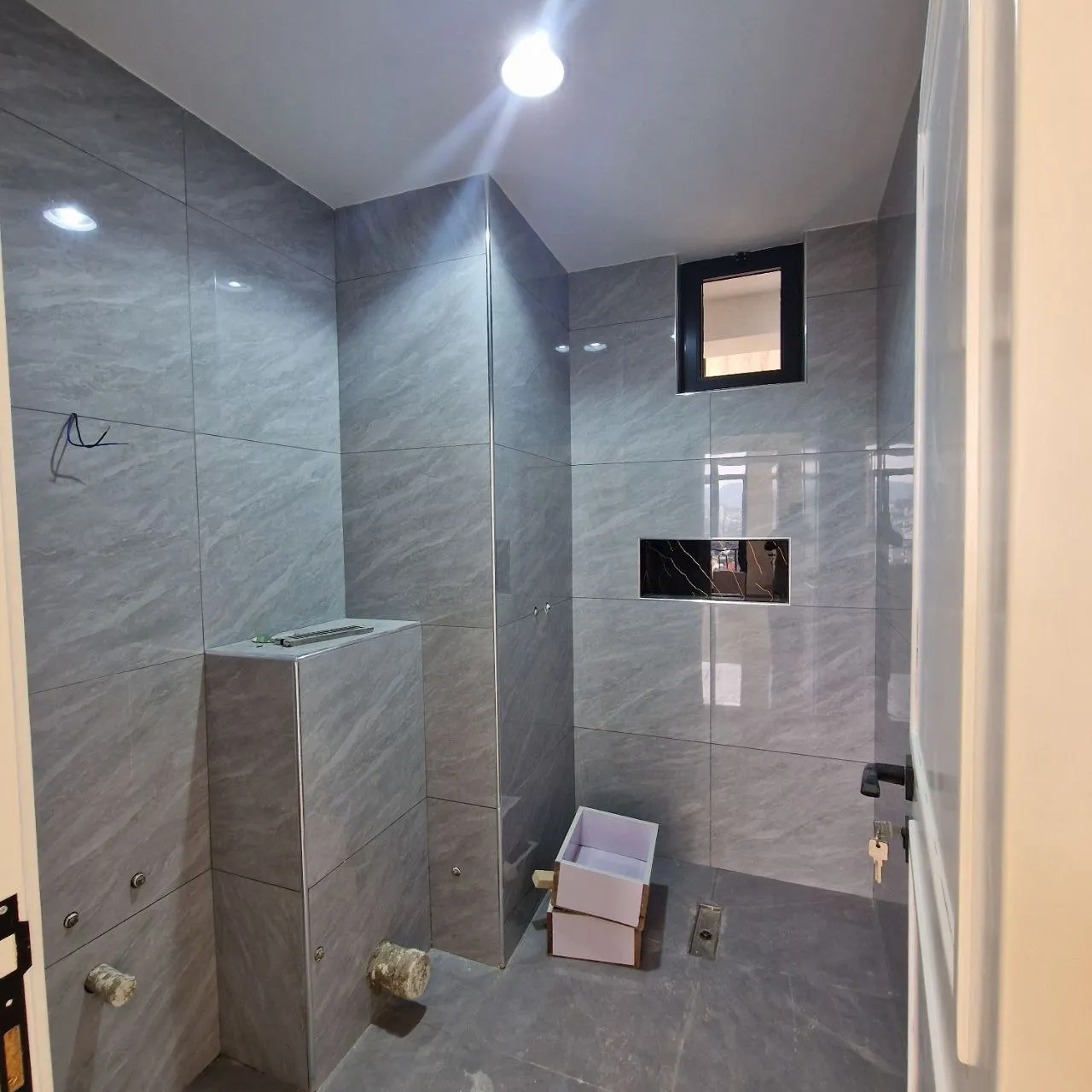 Luxury 2 Bedroom Apartment German Square – photo 8