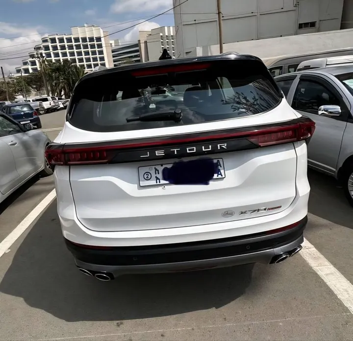 Jetour X70 Plus 2022 SUV – photo 7