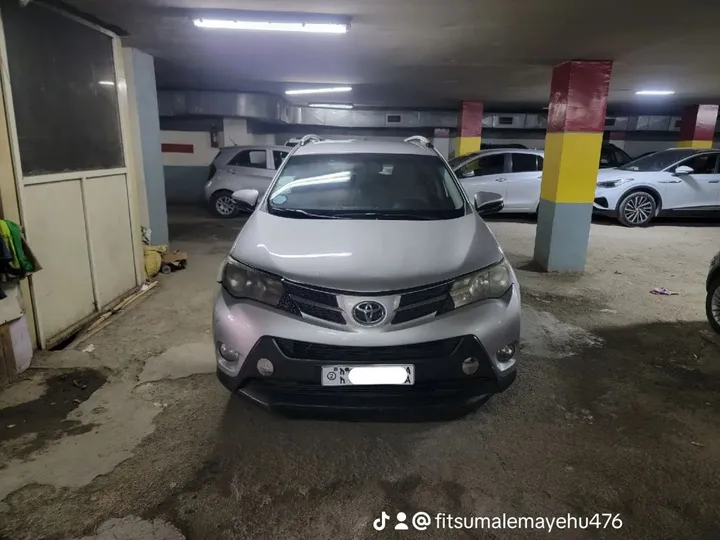Toyota RAV4 2015 AWD – photo 3