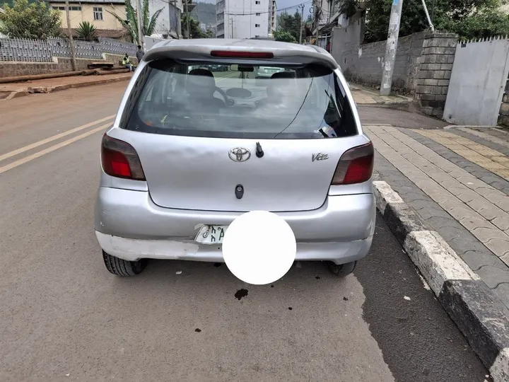 Toyota Vitz 2001 Model – photo 5
