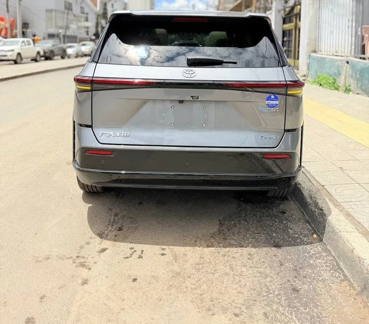 Toyota bZ3 Full Electric – photo 3