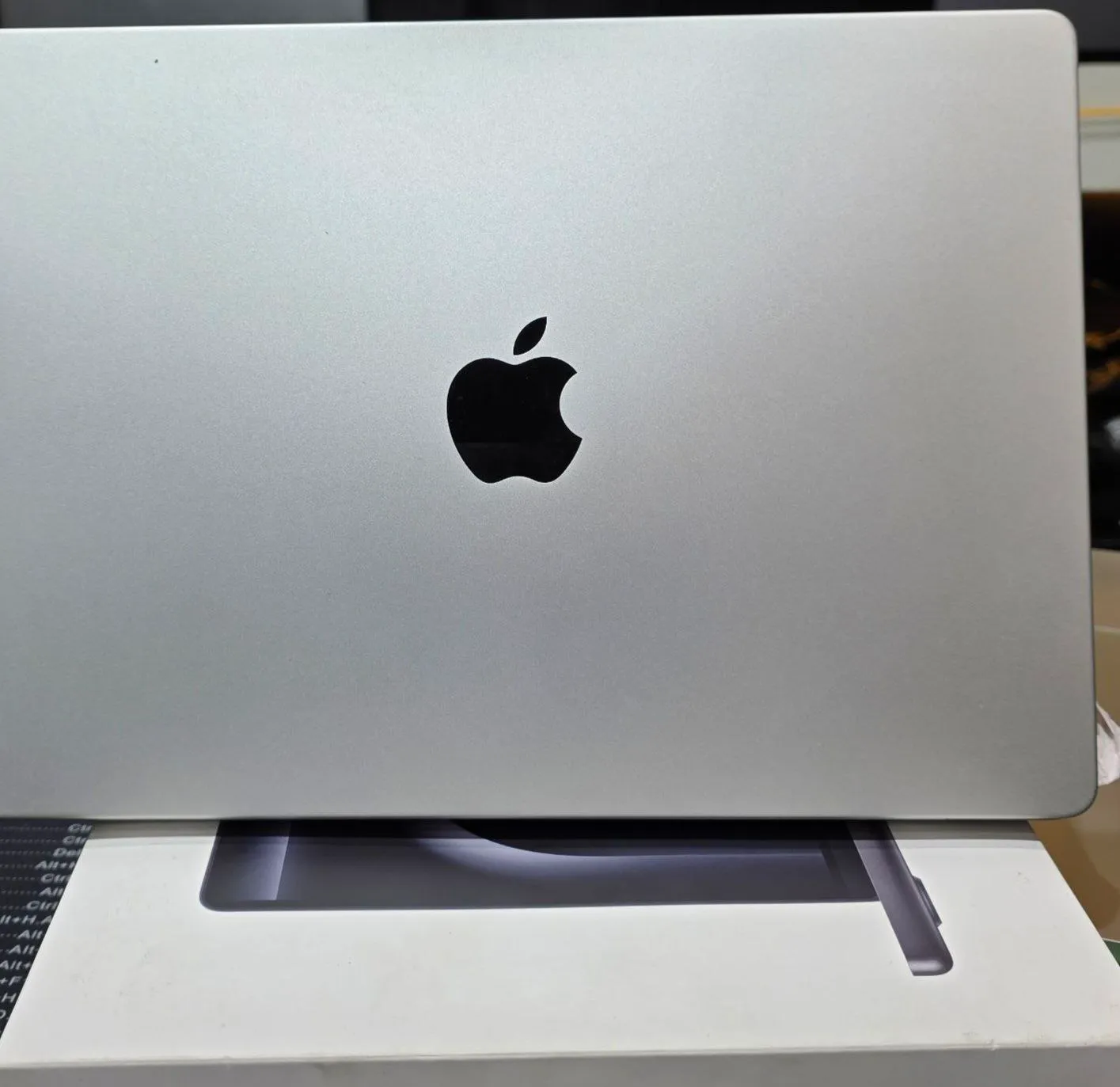 Apple MacBook Pro M1 Pro 16GB 512GB – photo 4