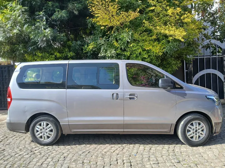 Hyundai H1 2021 Full Package Van – photo 6