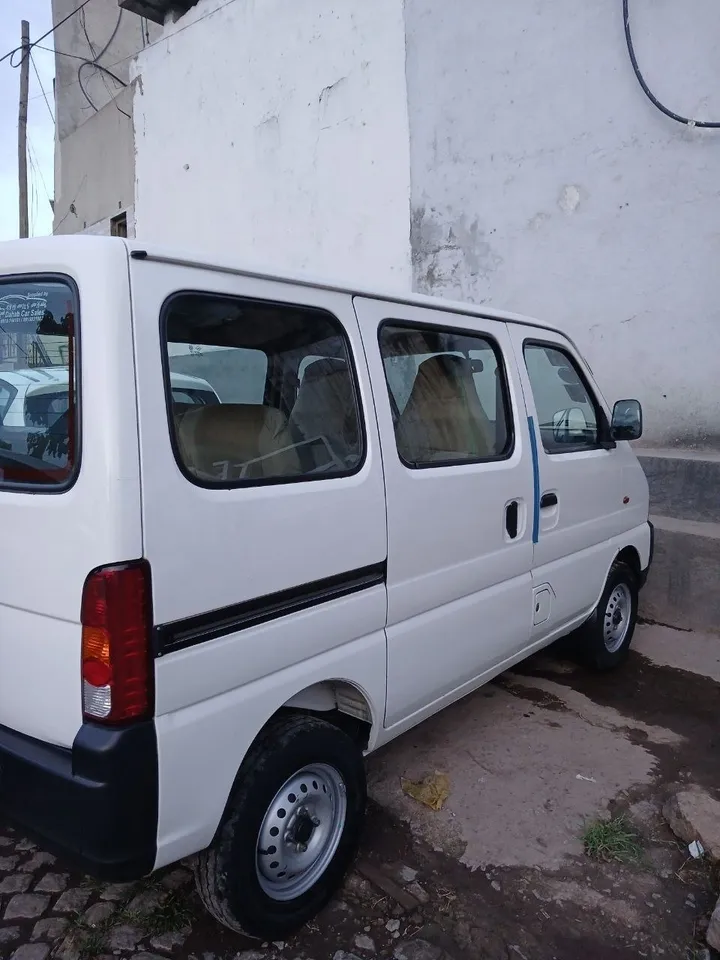 Suzuki EECO 2023 Manual Van – photo 3