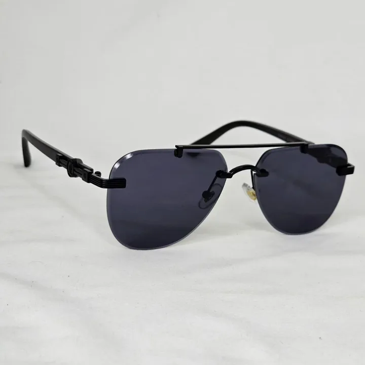 Cartier Unisex Fancy Sunglasses – photo 3