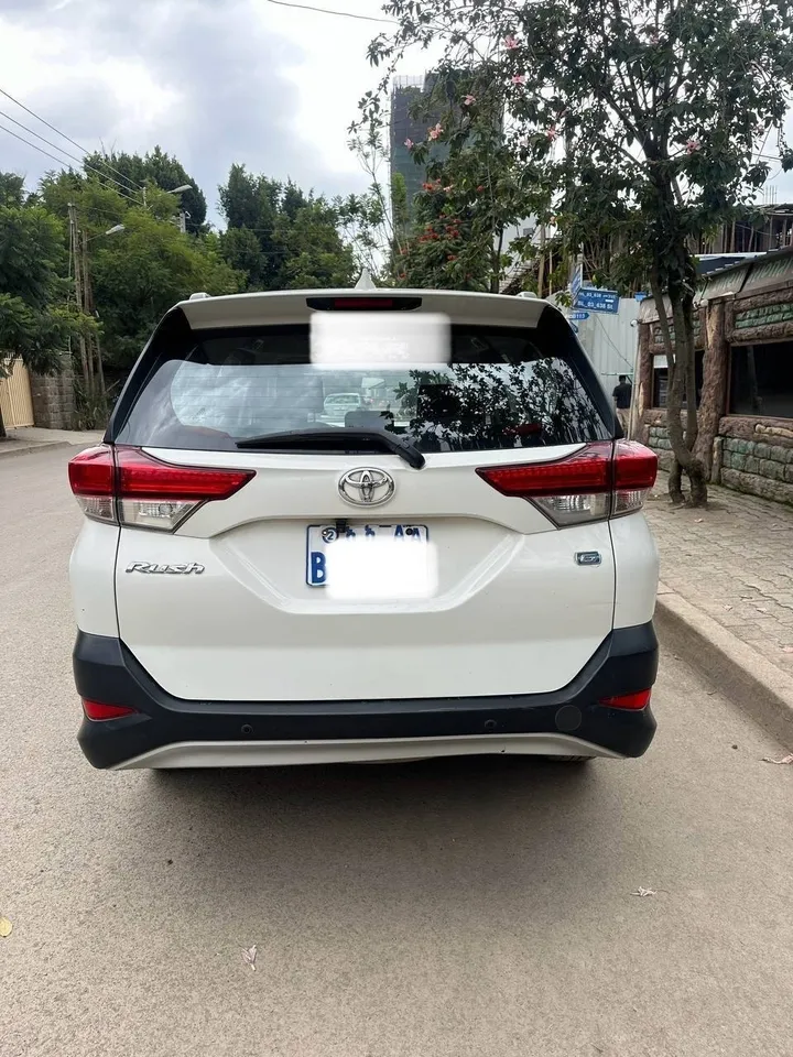 Toyota Rush G 2021 Automatic – photo 5
