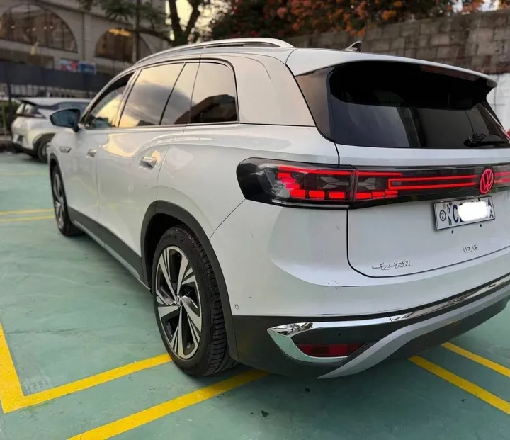 Volkswagen ID.6 Crozz Pro 2022 – photo 6