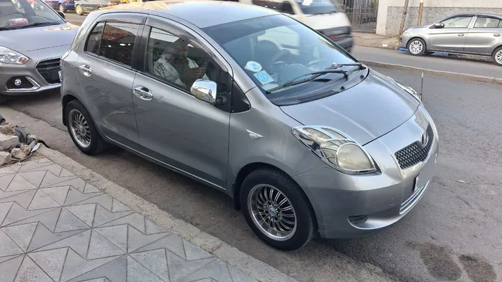 Toyota Yaris Compact 2008 Automatic – photo 10