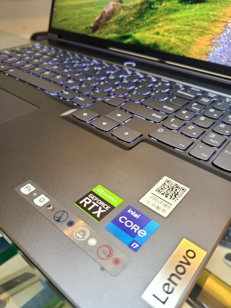 Lenovo Legion Y700P Gaming Laptop – photo 3