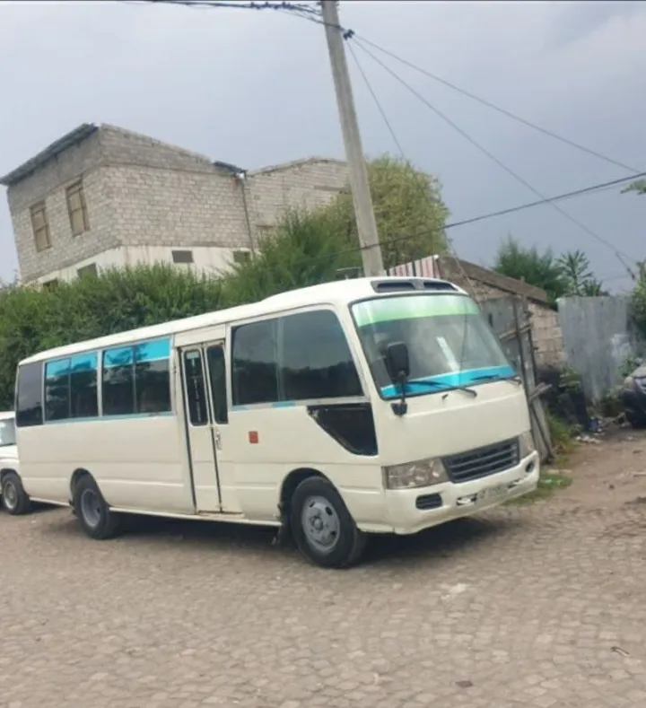 Toyota Costar 2008 Bus – photo 4