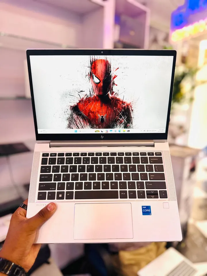 HP EliteBook 830 G9 Laptop – photo 5