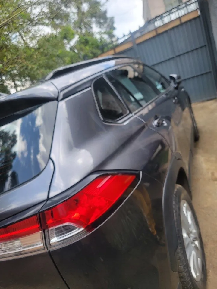 Toyota Corolla Cross Hybrid 2023 – photo 5