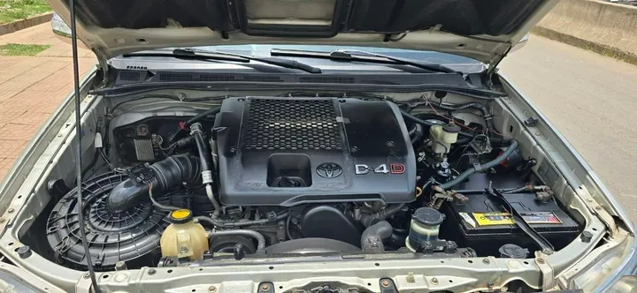 Toyota Hilux 2010 Double Cab – photo 4