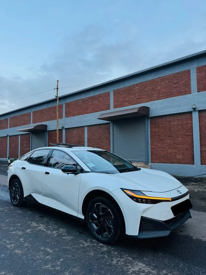 Toyota BZ3 EV 2024 Electric – photo 3