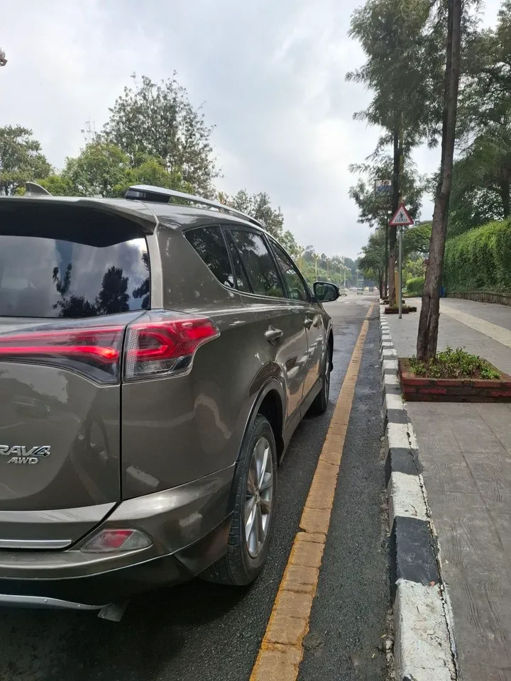 Toyota Rav4 2015 Automatic – photo 3
