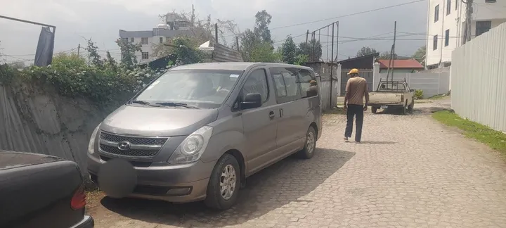 Hyundai Starex H1 2011 Diesel – photo 3
