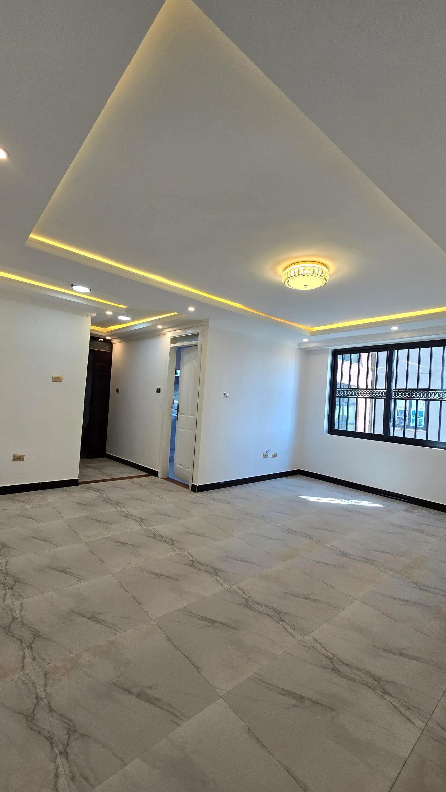 2-Bedroom 76 sqm Condominium in Ayat – photo 6