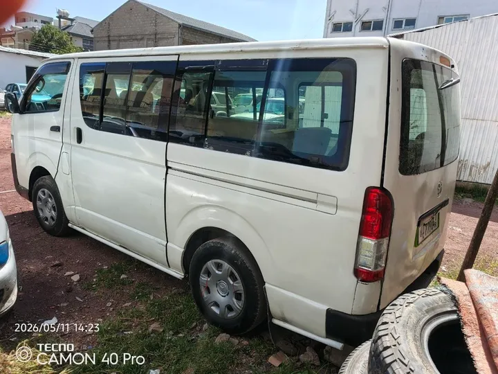Toyota Abadula Minibus 2005 Manual – photo 9