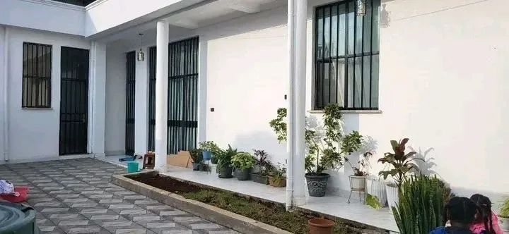 L-Shape House Ayat 150 sqm – photo 5