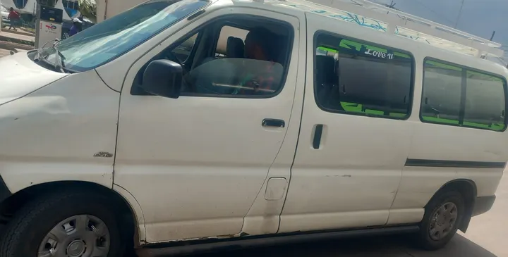 Toyota D4D 2006 Diesel Van – photo 4