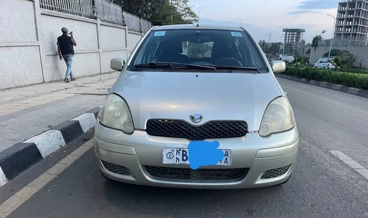 Toyota Vitz 2003 Automatic – photo 5