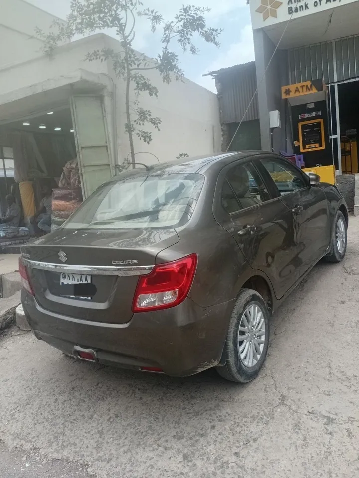 Suzuki Dzire 2021 Automatic – photo 4