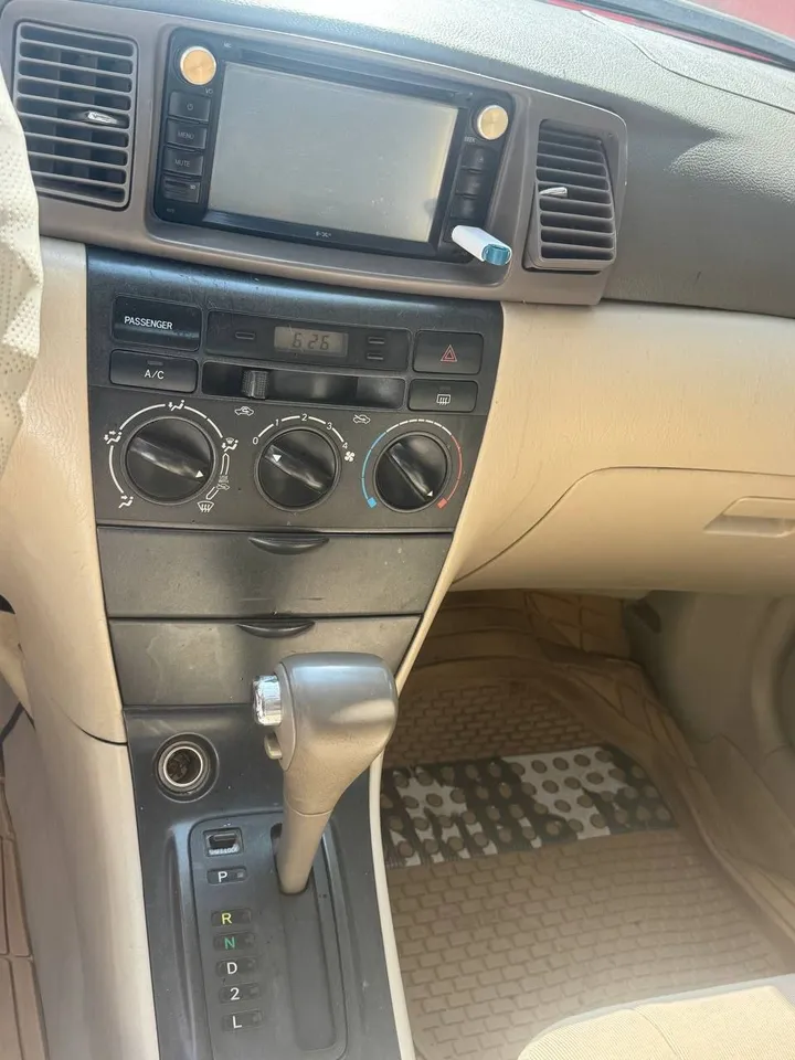 Toyota Corolla 2007 – photo 3