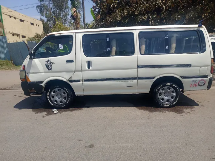 GOOGEL Minibus 2002 Code 3 – photo 8