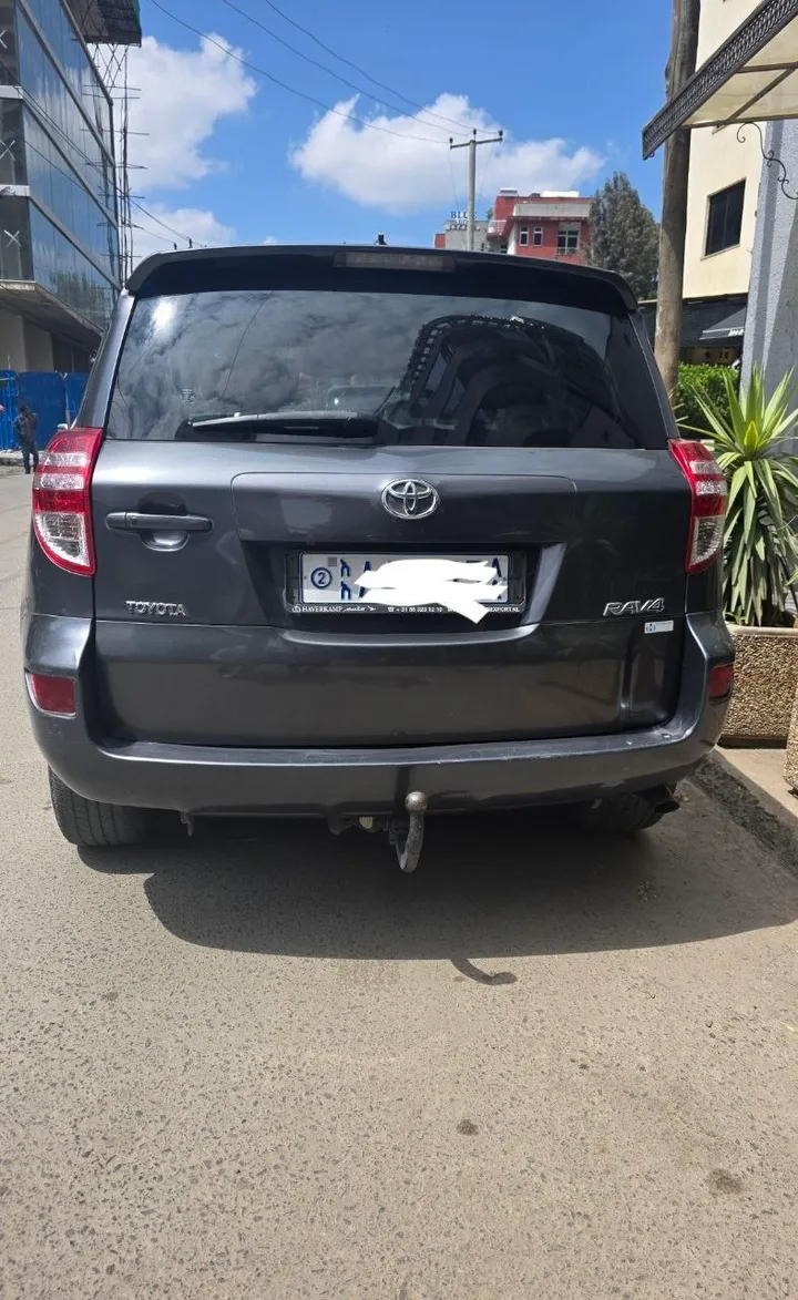 Toyota Rav4 2012 4WD Automatic – photo 7