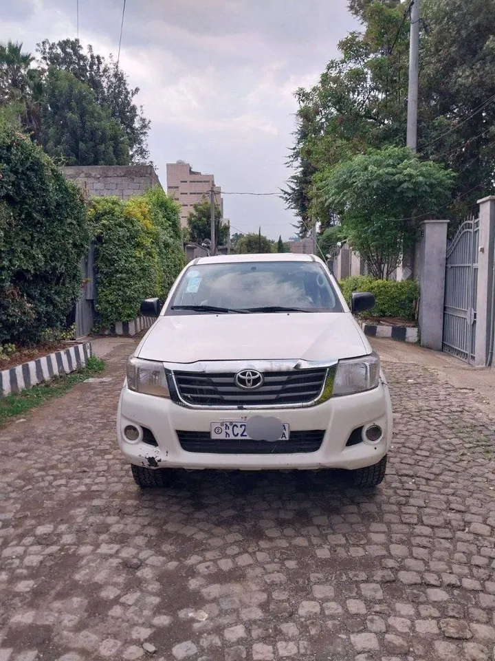 Toyota Vigo D4D 2006 Manual – photo 3
